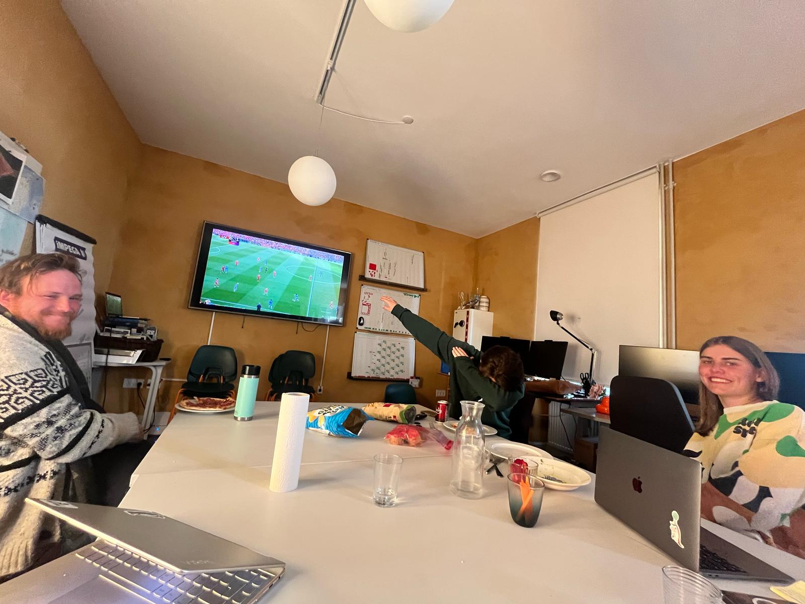 WhatsApp Image 2025 04 27 at 19.23.29